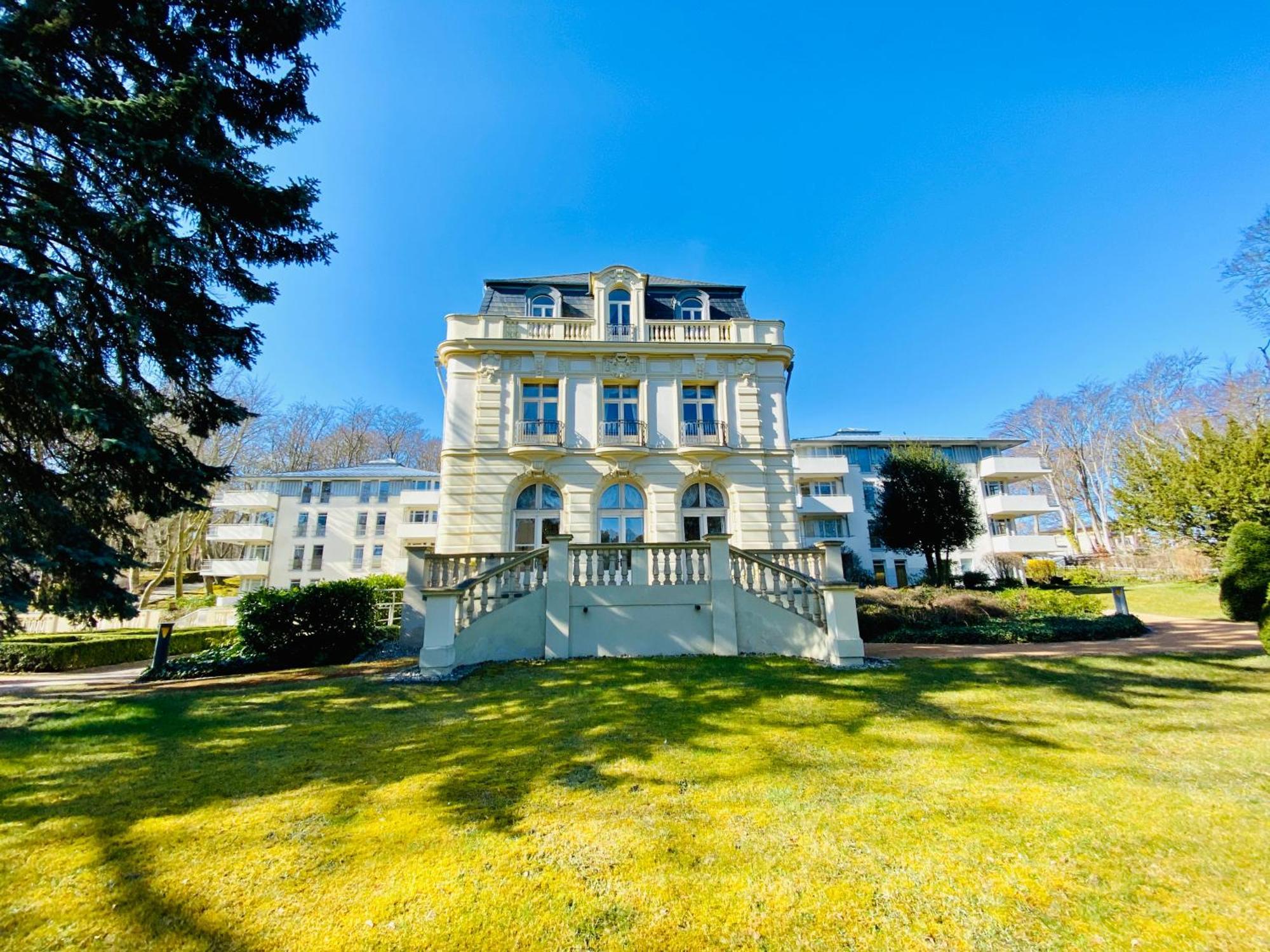 Residenz Bleichroeder - Ferienwohnung Charlotte Heringsdorf  Exterior foto